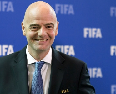 FIFA-nın prezidenti “Qarabağ”ı təbrik edib