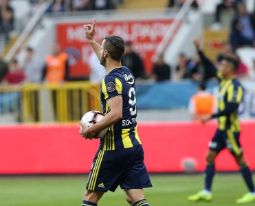 “Fənərbaxça”nın futbolçusu İspaniya klubunda