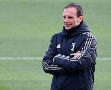 Juventus Allegri ilə yolları ayrır?