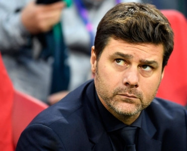 UEFA Pocchettino'nu cəzalandırdı