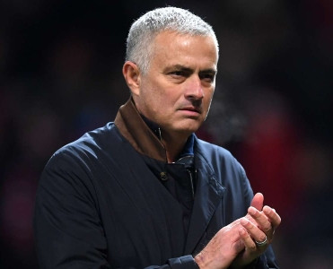 Mourinho qayıdır