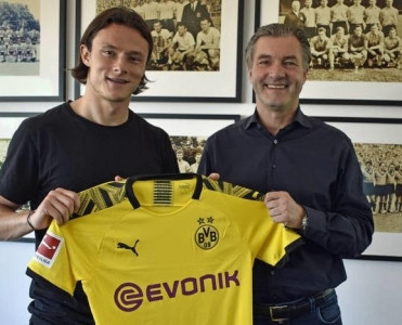Borussia'dan ilk transfer