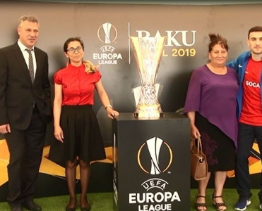 UEFA Avropa Liqasının kuboku Cocuq Mərcanlıda