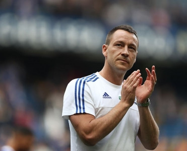 Terry baş məşqçi olur