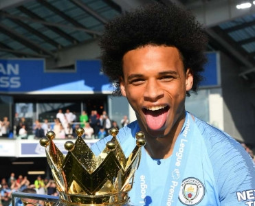 Manchester City Sane ilə danışıqlara başladı