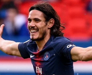 Cavani Atletico'yla razılığa gəldi