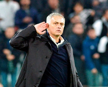 Mourinho Kloppdan danışdı - "Deməzdim ki, ən güclü odur"