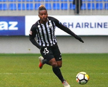 Neftçi'nin futbolçusu sıradan çıxdı