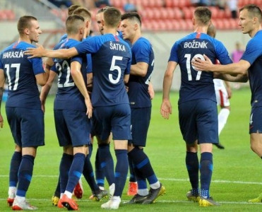 Millimiz ilə oyun öncəsi darmadağın