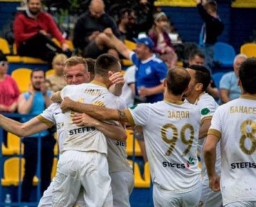 Kənd komandası Premyer Liqada