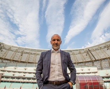 "Neftçi"nin baş məşqçisi xərçəng xəstəliyinə qalib gəlib