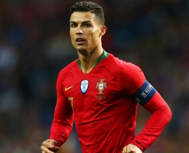 Bu mövsüm 3 titul qazanmışam, daha nə etməliyəm?! - Ronaldo