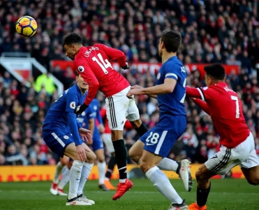 Manchester United Chelsea'yə qarşı - yeni mövsümün təqvimi