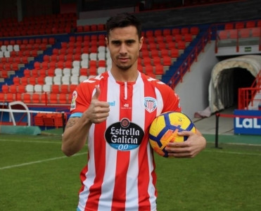 Qarabağın yeni futbolçusu gəlir