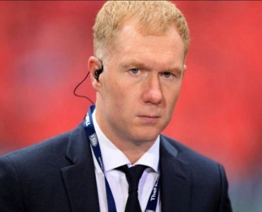 Manchester United'in əfsanəsi cəzalandırıldı