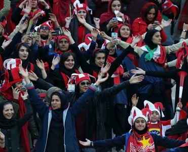 FİFA-dan İrana qadınlarla bağlı tələb