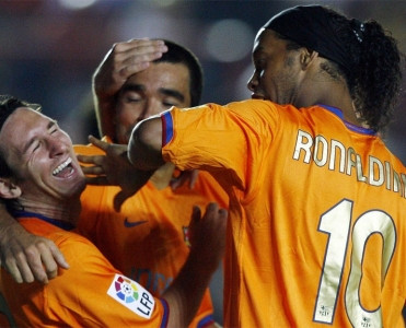 Ronaldinyo və Dekunu Messi'yə görə satdılar - Hleb