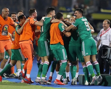 Afrika Millətlər Kuboku: Əlcəzair 1/8 finalda!