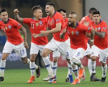 Çili yarımfinalda - Amerika Kuboku