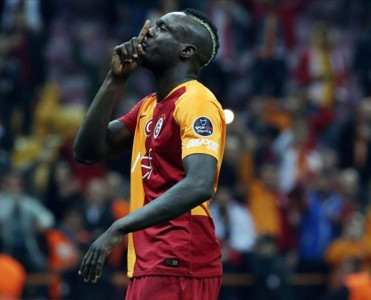 Heç bir yerə getmirəm - Diagne