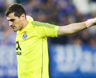 Casillas məşqlərə başladı