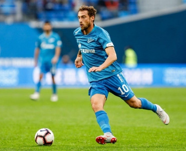 Zenit onunla yollarını ayırdı