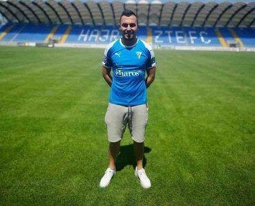 Keşlə'dən ayrılan futbolçu Macarıstan klubunda