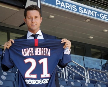 Manchester United'dən PSG'yə