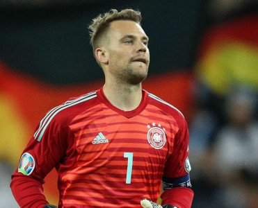 Noyer Bavariya'nı tərk edir?