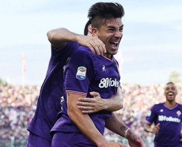 Fiorentina'dan 21 cavabsız qol - VİDEO