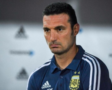 Skaloni Argentina millisində qalır