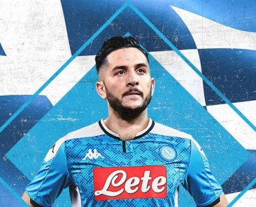 Manolas rəsmən Napoli'də