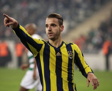 Fənərbaxça'dan ayrılan futbolçu La Liqa klubunda