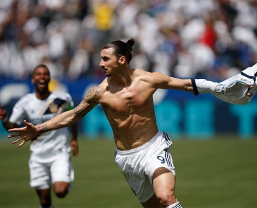 Ajax'ın direktoru ola bilərəm - İbrahimoviç