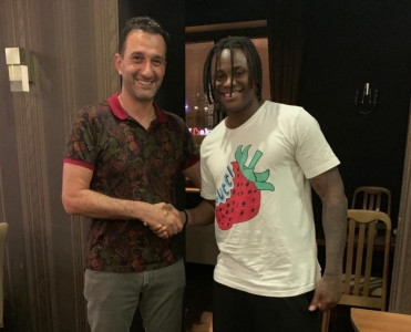 Qarabağ yeni transferini rəsmən açıqladı