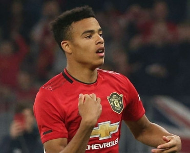 Manchester United'dən qələbə