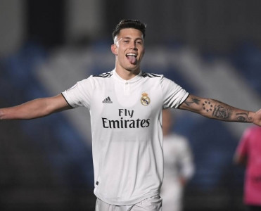 Real futbolçusunu göndərdi