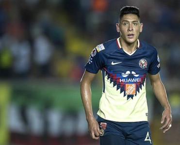 Ayaks De Liqt'a əvəzləyici tapdı