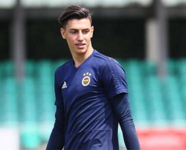 Fənərbaxça qapıçısını göndərdi