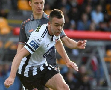 Qarabağ'a qarşı oynamayacaq -Dundalk'da itki