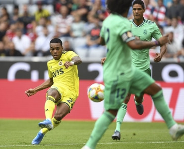 Real Fənərbaxça'nı məğlub etdi