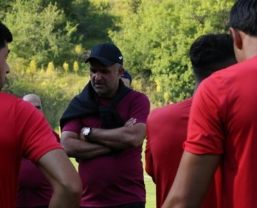 Tərlan Əhmədovdan futbolçularla bağlı açıqlama