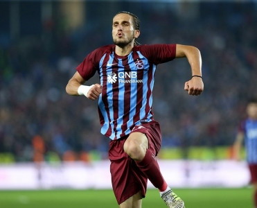 Yusuf Yazıcı Trabzonspor'dan ayrıldı