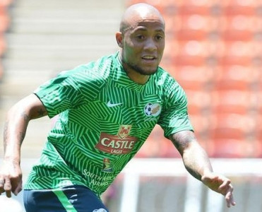 Qarabağ'la APOEL-in şansları bərabərdir - Ndlovu