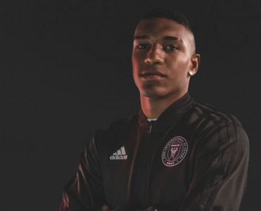 Bekhem 3-cü transferini reallaşdırdı