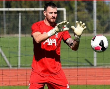 Liverpul'da yeni qapıçı