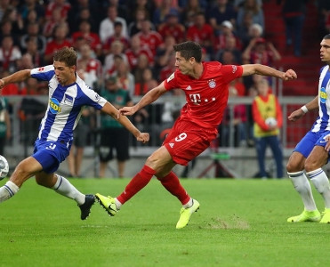 Bavariya mövsümə xal itkisi ilə başladı