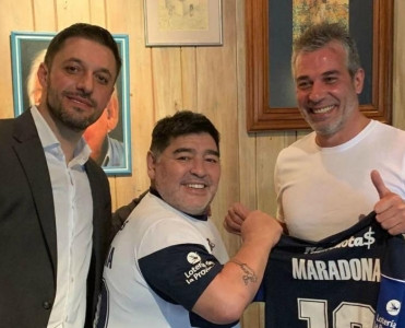 Maradonanın yeni klubu