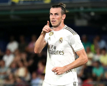 Real'da xoşbəxt deyiləm - Beyl