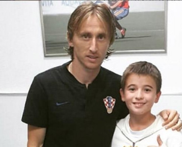 İlham Əliyevin nəvəsi Modriçlə